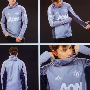 NWOT official licensed adidas Manchester United 17/18 warm top